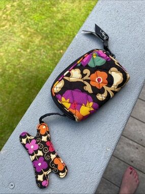 Vera Bradley Very Small Zip Pouch Bag Quilted
